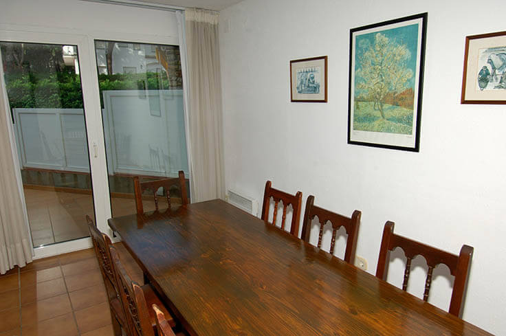 Apartament 3 dormitoris amb Pàrquing i jardí a Tamariu - Lloguer Temporada