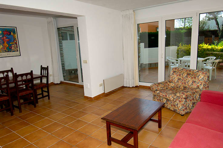 Apartament 3 dormitoris amb Pàrquing i jardí a Calella de Palafrugell - Lloguer Temporada