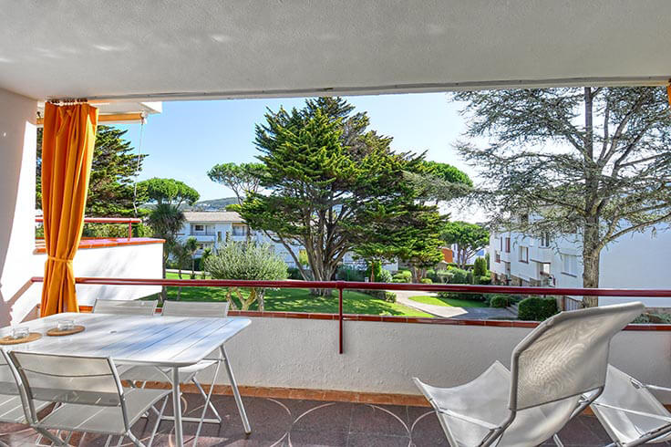 Apartament 2 dormitoris amb Piscina, Wifi, Pàrquing i jardí a Calella de Palafrugell - Lloguer Vacacional - Turístic