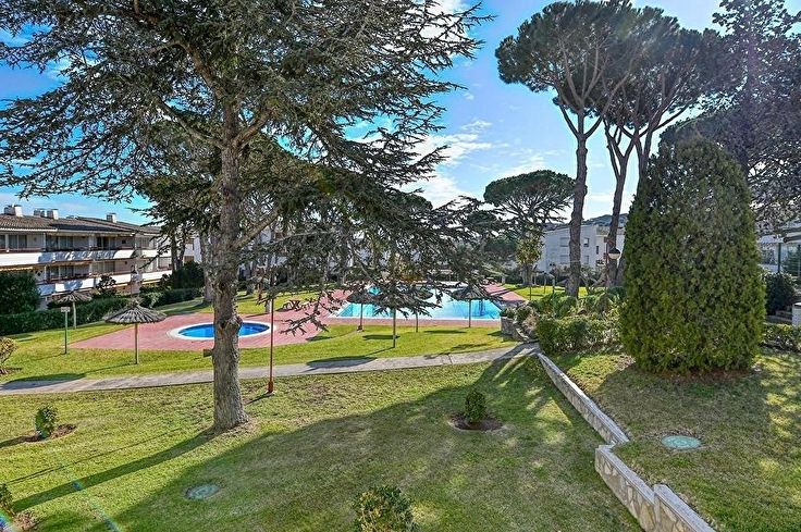 Apartament 2 dormitoris amb Piscina, Wifi, Pàrquing i jardí a Calella de Palafrugell - Lloguer Vacacional - Turístic