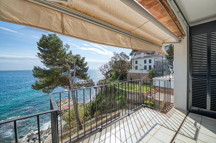 Àtic 3 dormitoris amb Vistes al mar a Calella de Palafrugell - Lloguer Temporada
