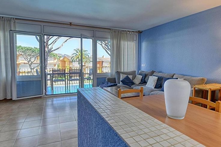Apartament 2 dormitoris amb Pàrquing i jardí a Calella de Palafrugell - Lloguer Temporada