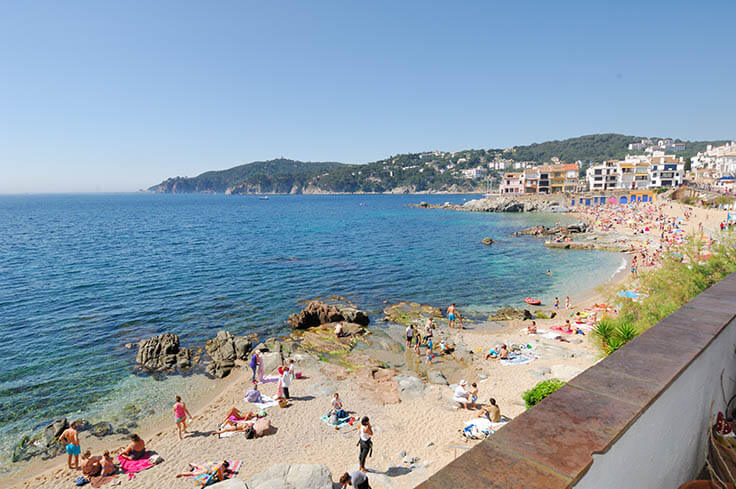 Casa de poble 4 dormitoris amb Vistes al mar i Wifi a Calella de Palafrugell - Lloguer Vacacional - Turístic