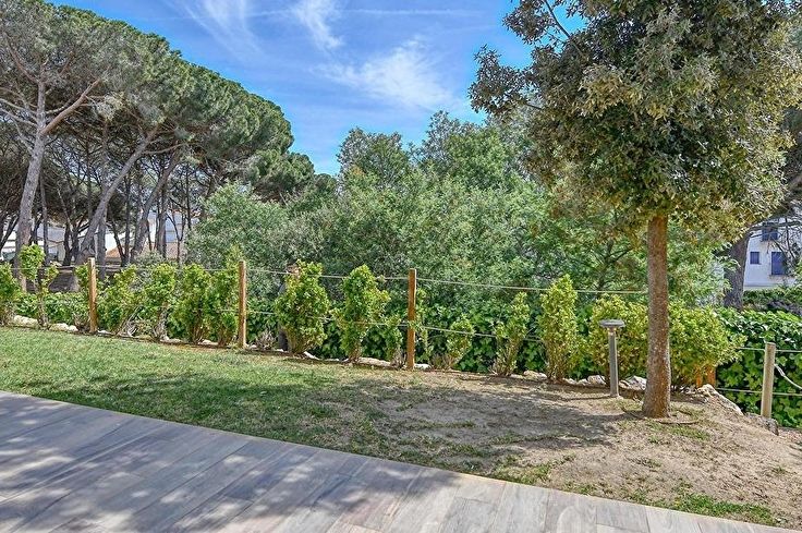 Apartament 3 dormitoris amb Piscina, Wifi, Pàrquing i jardí a Calella de Palafrugell - Lloguer Vacacional - Turístic