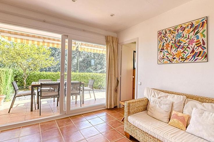 Apartament 2 dormitoris amb Piscina, Vistes al mar i jardí a Calella de Palafrugell - Lloguer Vacacional - Turístic