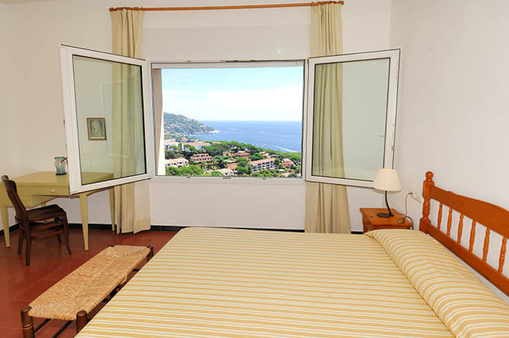 Casa individual 7 dormitoris amb Piscina i Vistes al mar a Calella de Palafrugell - Lloguer Vacacional - Turístic