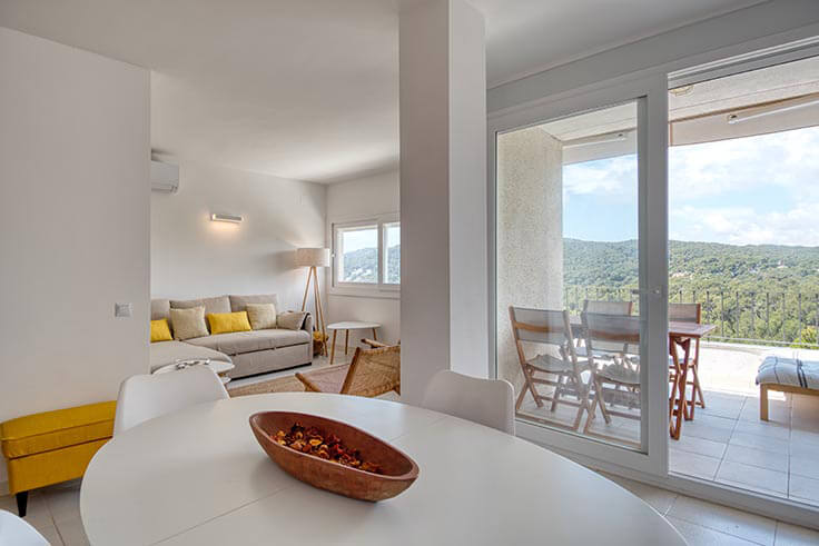 Apartament 2 dormitoris amb Piscina, Pàrquing i jardí a Tamariu - Lloguer Vacacional - Turístic