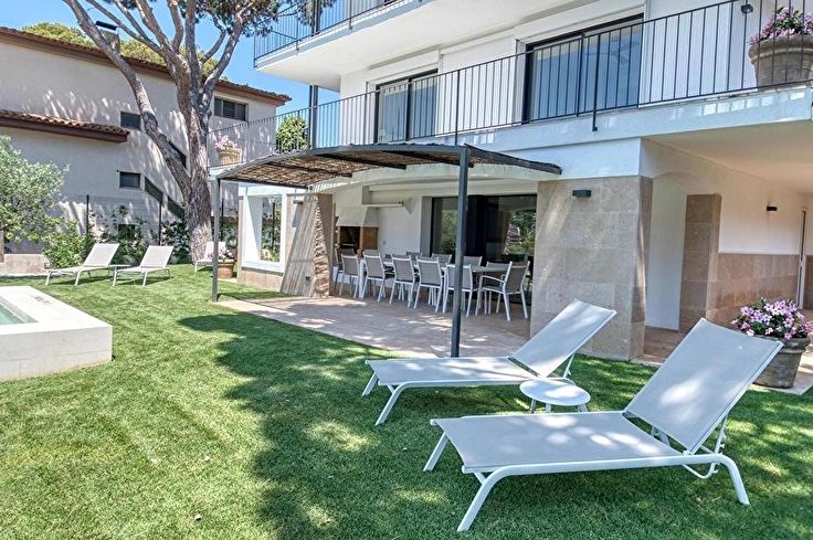 Casa individual 6 dormitoris amb Wifi a Tamariu - Lloguer Vacacional - Turístic