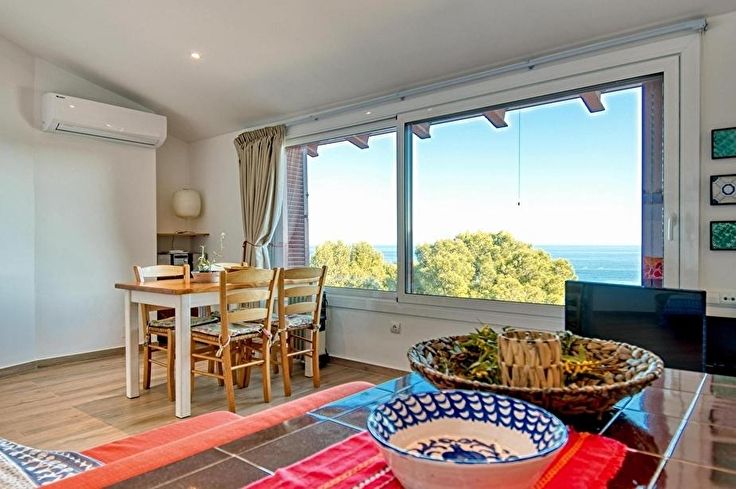 Apartament 2 dormitoris amb Piscina, Vistes al mar, Wifi i jardí a Tamariu - Lloguer Vacacional - Turístic