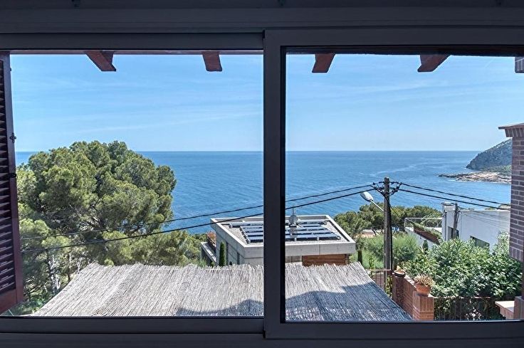 Apartament 2 dormitoris amb Piscina, Vistes al mar, Wifi i jardí a Tamariu - Lloguer Vacacional - Turístic