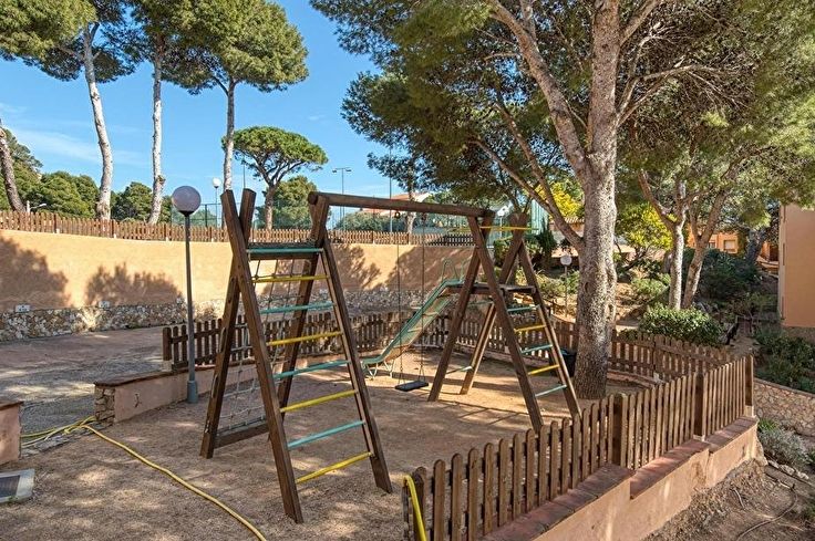 Apartament 2 dormitoris amb Piscina, Wifi, Pàrquing, Barbacoa i jardí a Tamariu - Lloguer Vacacional - Turístic