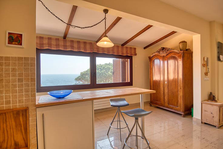 Apartament 3 dormitoris amb Piscina, Vistes al mar, Pàrquing i jardí a Tamariu - Lloguer Temporada