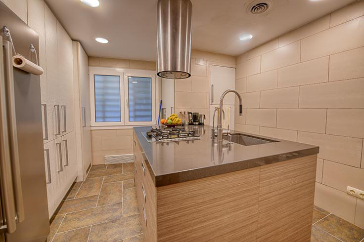 Apartament 4 dormitoris amb Piscina, Vistes al mar i Pàrquing a Mont-ras - Compra - Venda