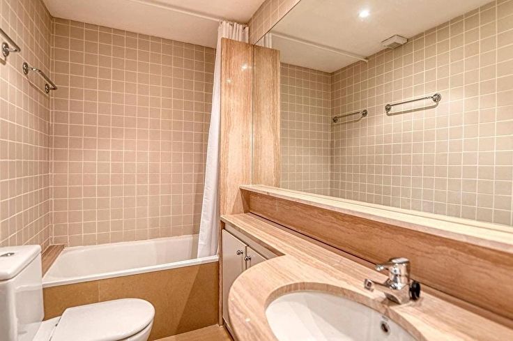 Apartament 3 dormitoris amb Piscina, Vistes al mar, Pàrquing i jardí a Calella de Palafrugell - Compra - Venda