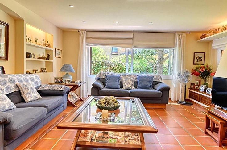 Casa 5 dormitoris amb Pàrquing a Calella de Palafrugell - Compra - Venda