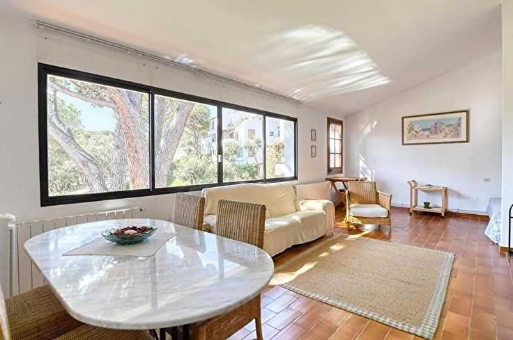 Apartament 2 dormitoris amb Piscina i jardí a Calella de Palafrugell - Compra - Venda