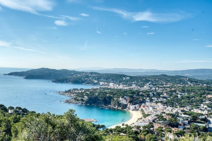 Casa individual 4 dormitoris amb Piscina i jardí a Llafranc - Compra - Venda