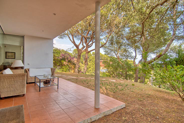 Casa individual 4 dormitoris amb Piscina, Vistes al mar, Barbacoa i jardí a Mont-ras - Compra - Venda