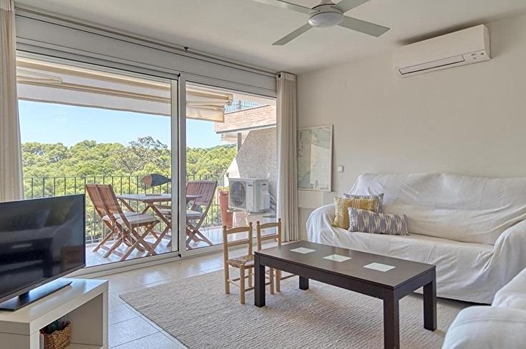 Apartament 2 dormitoris amb Piscina, Pàrquing i jardí a Tamariu - Compra - Venda