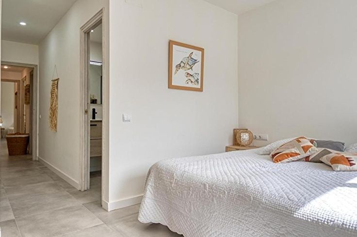 Apartament 4 dormitoris amb Piscina, Pàrquing i jardí a Tamariu - Compra - Venda