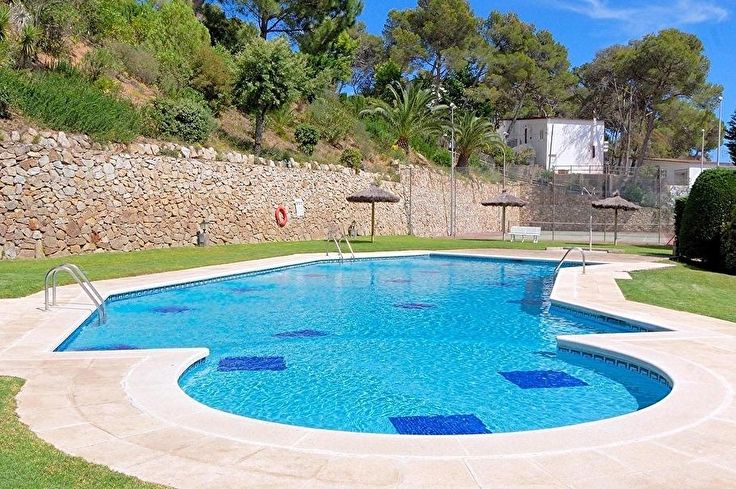Apartament 3 dormitoris amb Piscina, Pàrquing i jardí a Tamariu - Compra - Venda