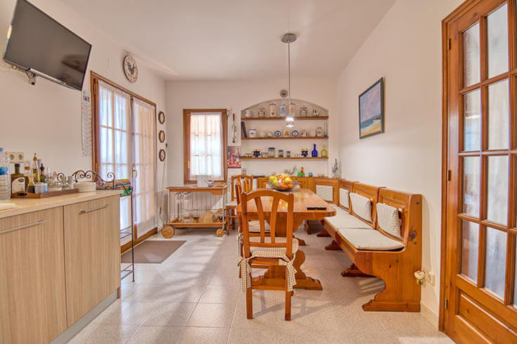 Casa individual 5 dormitoris amb Piscina, Vistes al mar i jardí a Tamariu - Compra - Venda