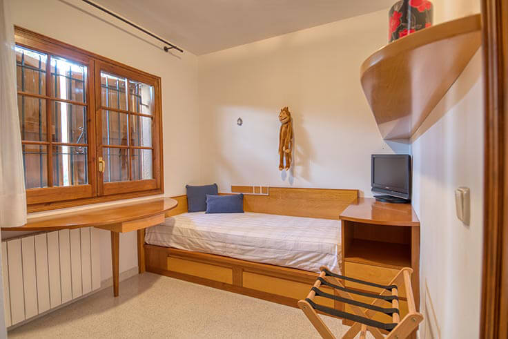 Casa individual 5 dormitoris amb Piscina, Vistes al mar i jardí a Tamariu - Compra - Venda