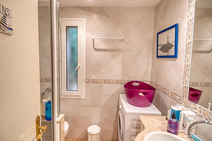 Apartament 2 dormitoris amb Piscina, Pàrquing i jardí a Tamariu - Compra - Venda