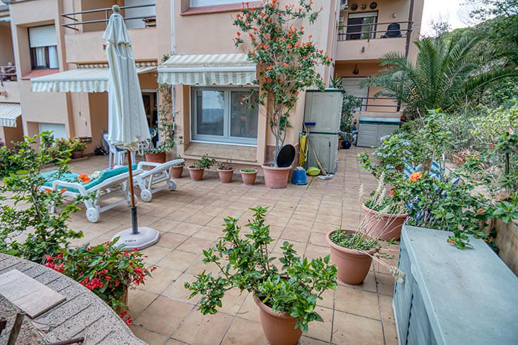Apartament 2 dormitoris amb Piscina, Pàrquing i jardí a Tamariu - Compra - Venda