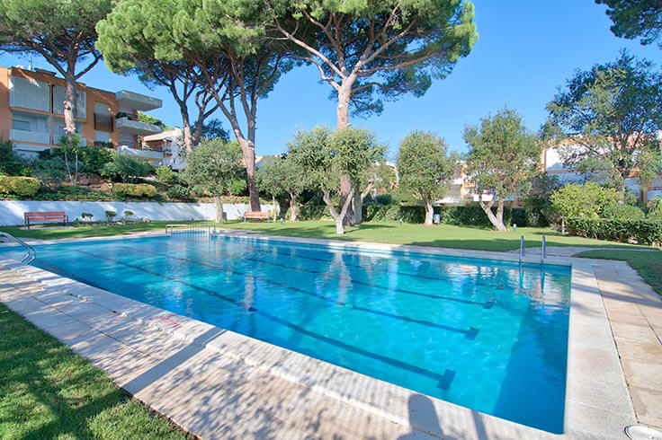 Apartament 4 dormitoris amb Piscina, Pàrquing i jardí a Tamariu - Compra - Venda