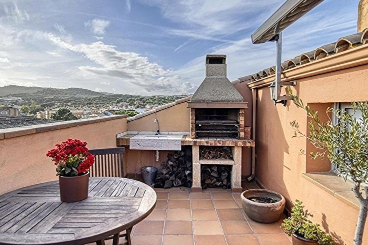 Àtic 3 dormitoris amb Aire condicionat a Palafrugell - Compra - Venda