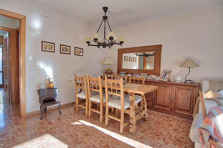 Casa adosada 4 dormitoris amb jardí a Begur - Compra - Venda