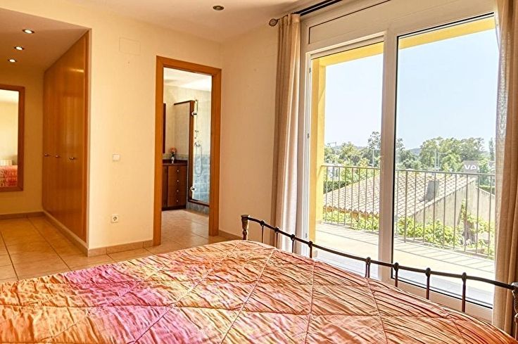 Casa adosada 4 dormitoris amb jardí a Palafrugell - Compra - Venda