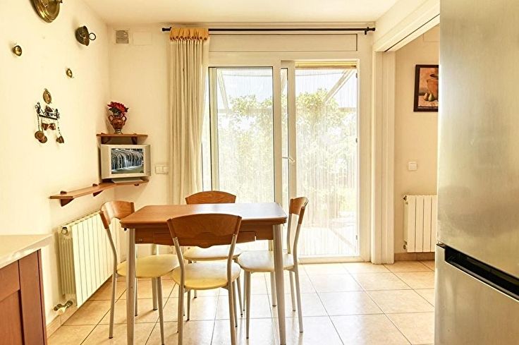 Casa adosada 4 dormitoris amb jardí a Palafrugell - Compra - Venda