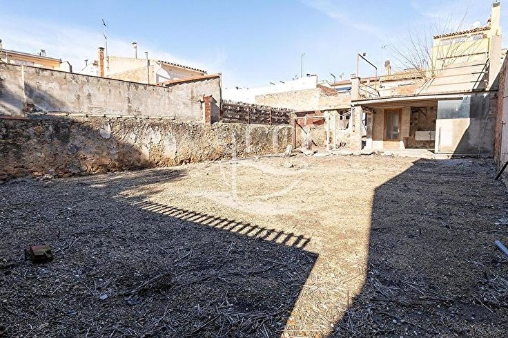 Casa de poble 4 dormitoris amb jardí a Palafrugell - Compra - Venda