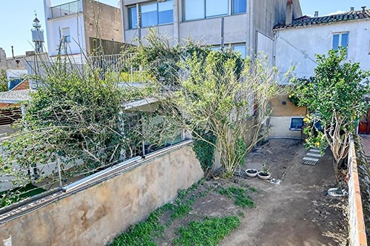 Casa de poble 4 dormitoris a Tamariu - Compra - Venda