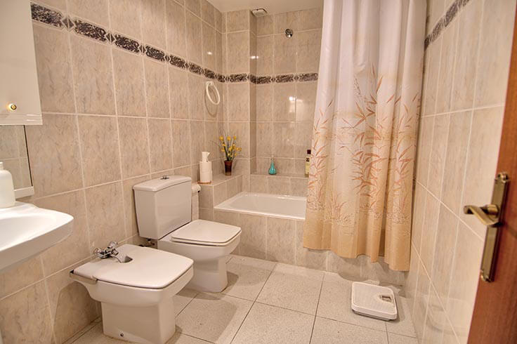 Casa de poble 5 dormitoris amb jardí a Palafrugell - Compra - Venda