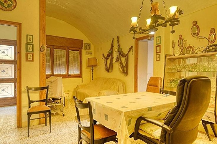 Casa de poble 5 dormitoris a Begur - Compra - Venda