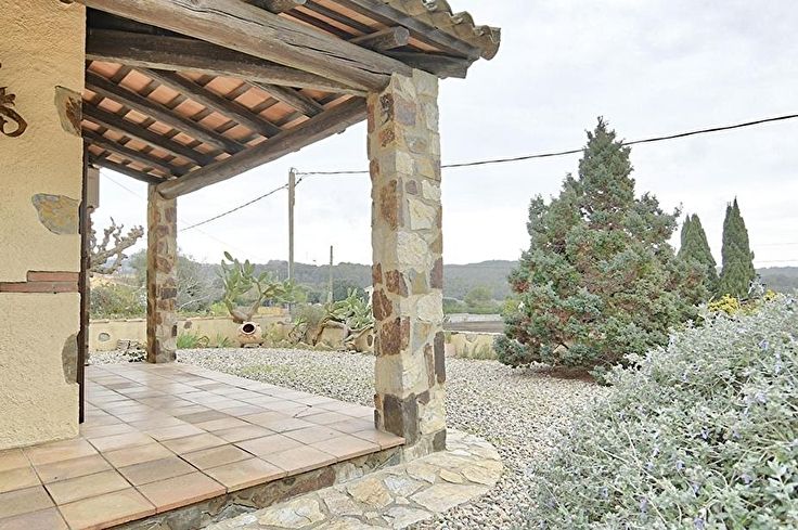 Casa individual 3 dormitoris a Regencós - Compra - Venda