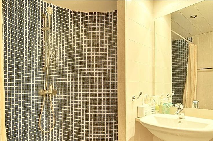 Apartament 3 dormitoris amb Piscina, Pàrquing i jardí a Platja d'Aro - Compra - Venda