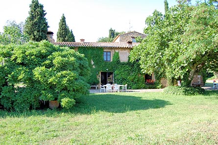 Masia 5 dormitoris amb Piscina, Barbacoa i jardí a PERATALLADA-FORALLAC - Compra - Venda