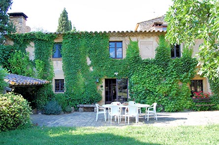 Masia 5 dormitoris amb Piscina, Barbacoa i jardí a PERATALLADA-FORALLAC - Compra - Venda