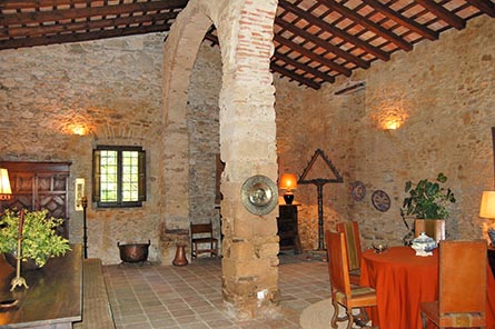 Masia 5 dormitoris amb Piscina, Barbacoa i jardí a PERATALLADA-FORALLAC - Compra - Venda