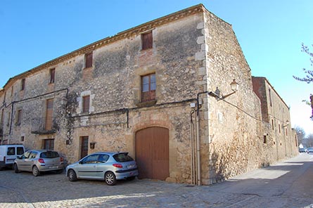 Casa de poble 3 dormitoris amb jardí a Begur - Compra - Venda