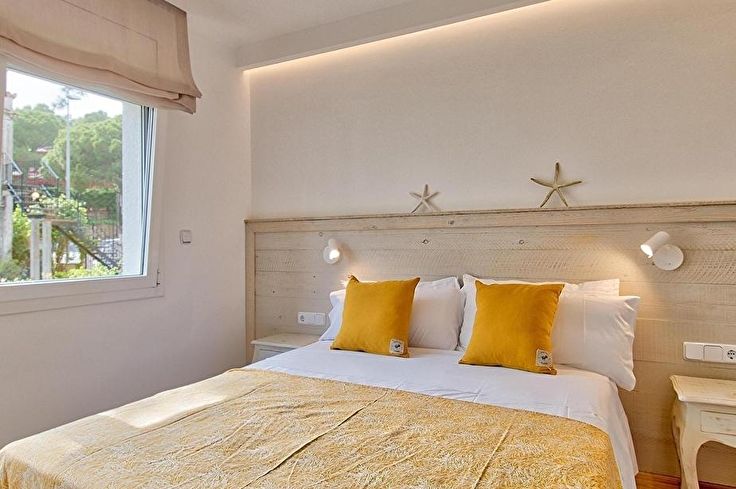 Apartament 3 dormitoris amb Aire condicionat, Wifi i Pàrquing a Llofriu - Lloguer Vacacional - Turístic