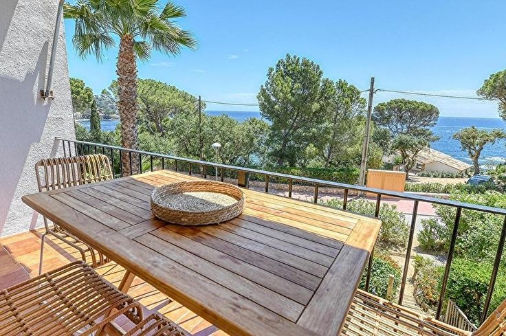 Apartament 1 dormitori amb Wifi i jardí a Tamariu - Lloguer Vacacional - Turístic