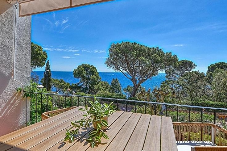 Apartament 2 dormitoris amb Vistes al mar, Wifi i jardí a Calella de Palafrugell - Lloguer Temporada