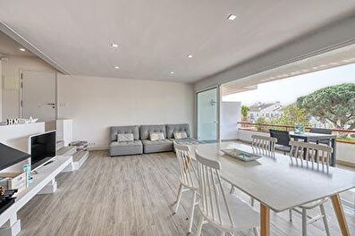 Appartement avec Piscine, Wifi, Parking et jardin à Calella de Palafrugell - Location Vacances