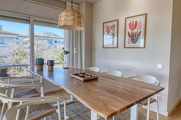 Appartement 3 chambres avec Piscine, Vues à la mer, Parking et jardin à Calella de Palafrugell - Location Saison