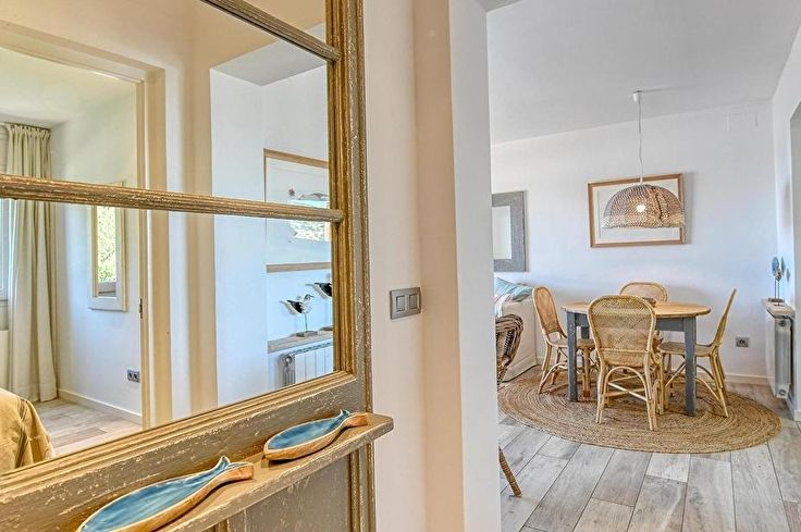 Appartement 2 chambres avec Piscine, Vues à la mer, Air conditionné, Wifi, Parking et jardin à Calella de Palafrugell - Location Vacances - Touristique